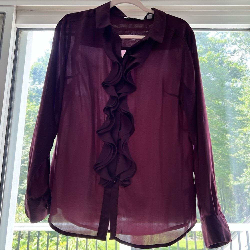 Isaac Mizrahi Top Womens Size Medium Ruffle Button Front Blouse‎ Office Coquette